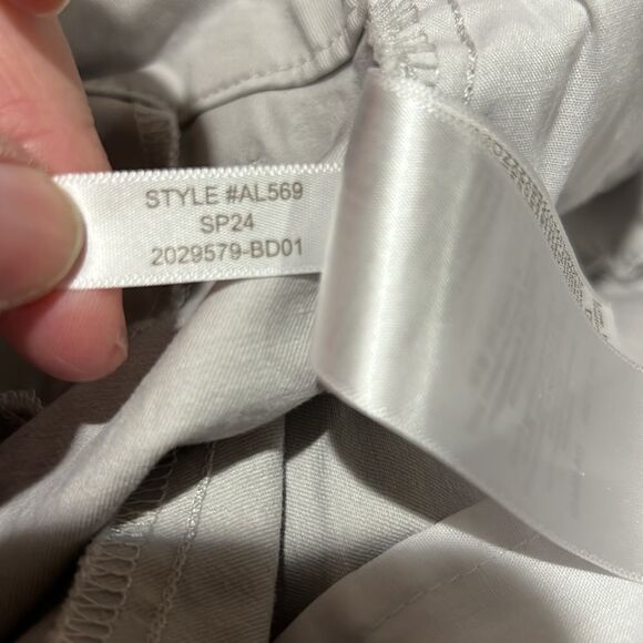 J. crew Factory Al569 9" Frankie Bermuda Shorts Gray Chino NWT size 0 - Picture 9 of 10